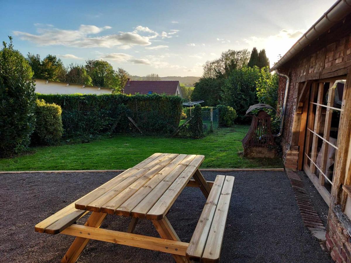 Le Refuge De Normandie Avec Spa Et Cheminee Mesnieres-en-Bray エクステリア 写真
