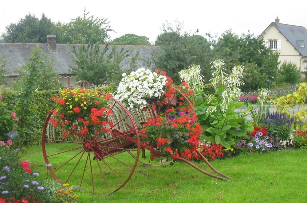 Le Refuge De Normandie Avec Spa Et Cheminee Mesnieres-en-Bray エクステリア 写真