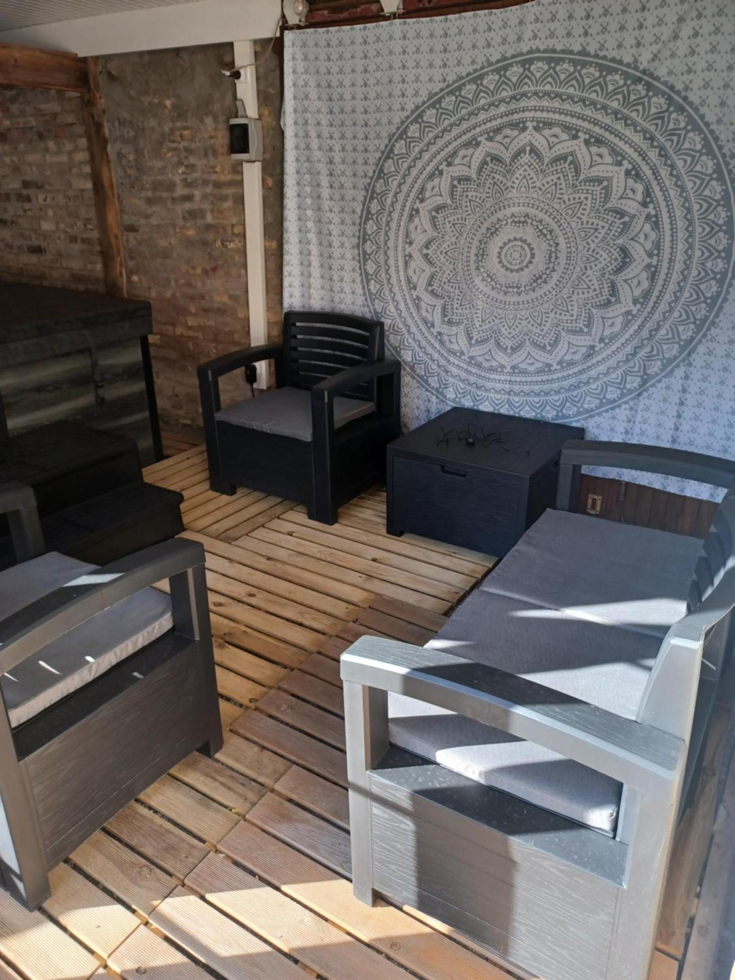 Le Refuge De Normandie Avec Spa Et Cheminee Mesnieres-en-Bray エクステリア 写真